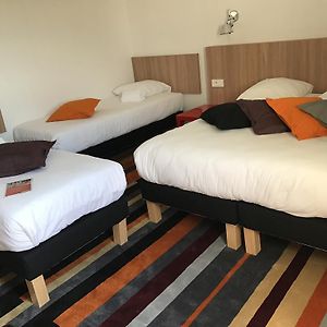 Chambre Standarde Quadruple